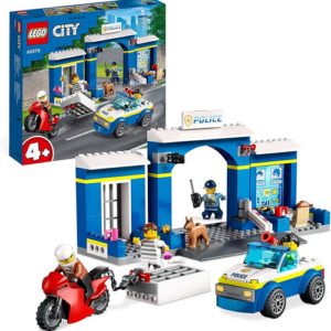 La course-poursuite au poste de police lego 60370