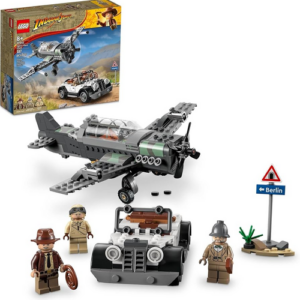 La poursuite en avion de combat lego 77012